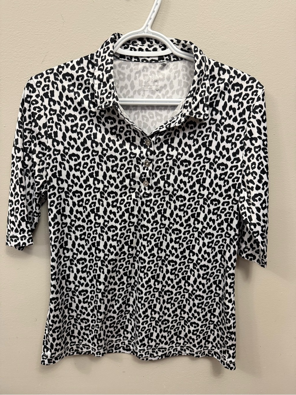 Nivo Black & White Leopard Print Polo Top - Women Medium